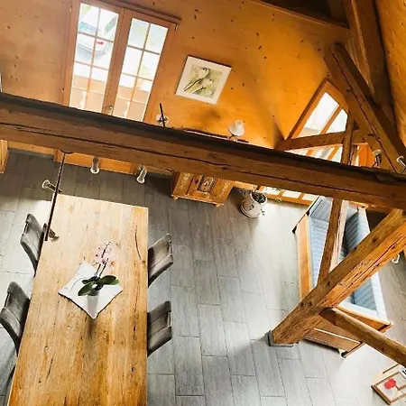Haus Itten Gemuetlich Und Rustikal Hondrich