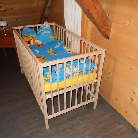 Haus Itten Gemuetlich Und Rustikal Apartment Hondrich